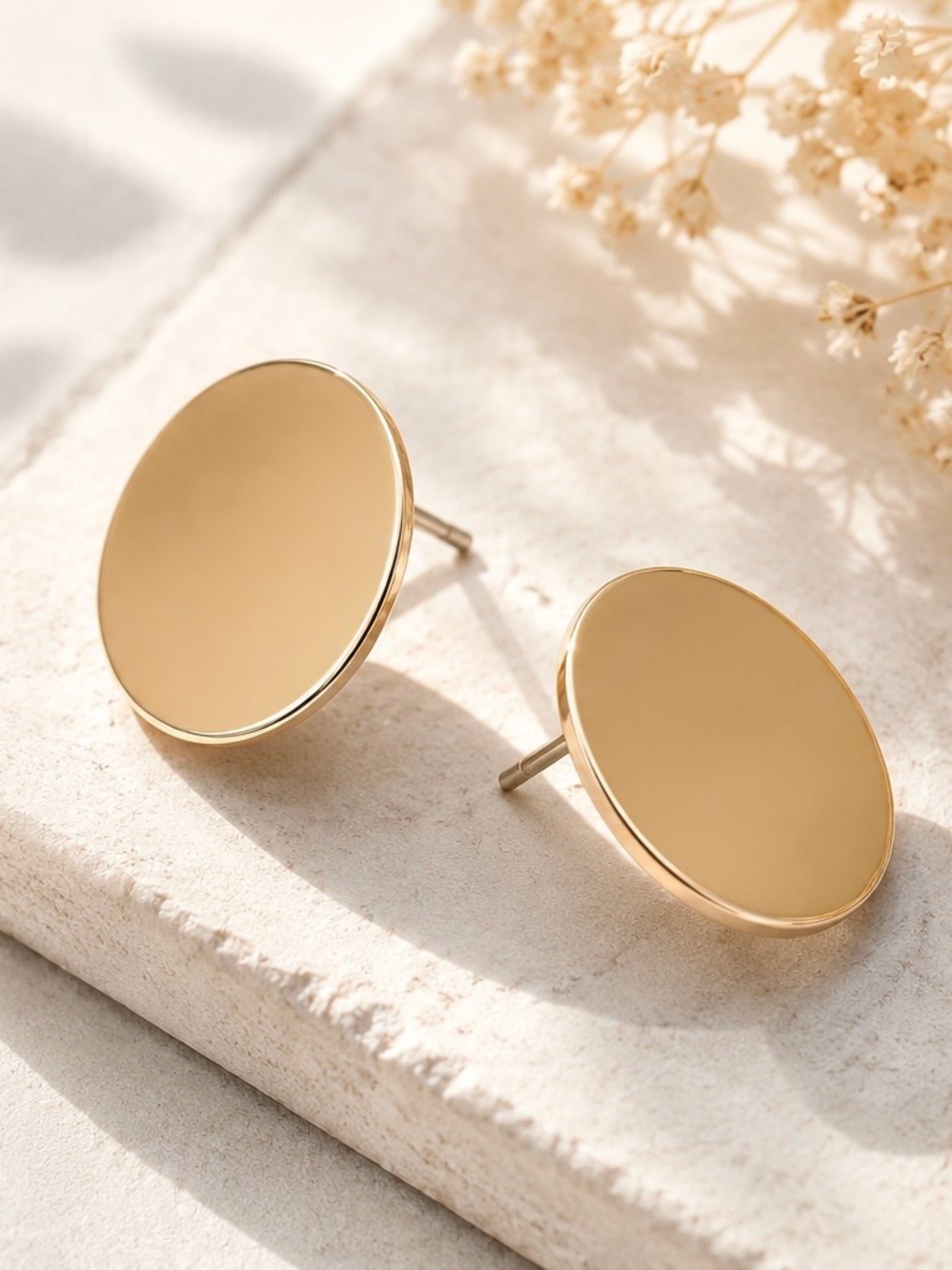 NEW Goldtone Round Disc Stud Earrings